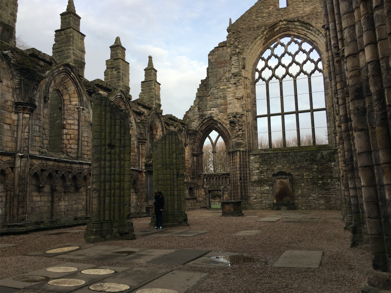 Holyrood Abbey. Edinburgh, Scotland. By Mateo Vargas.